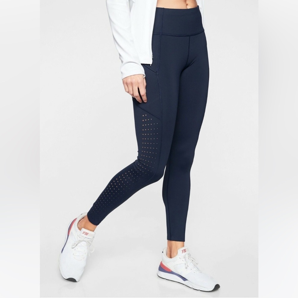 Contender Laser Cut 7/8 Tight, black, medium